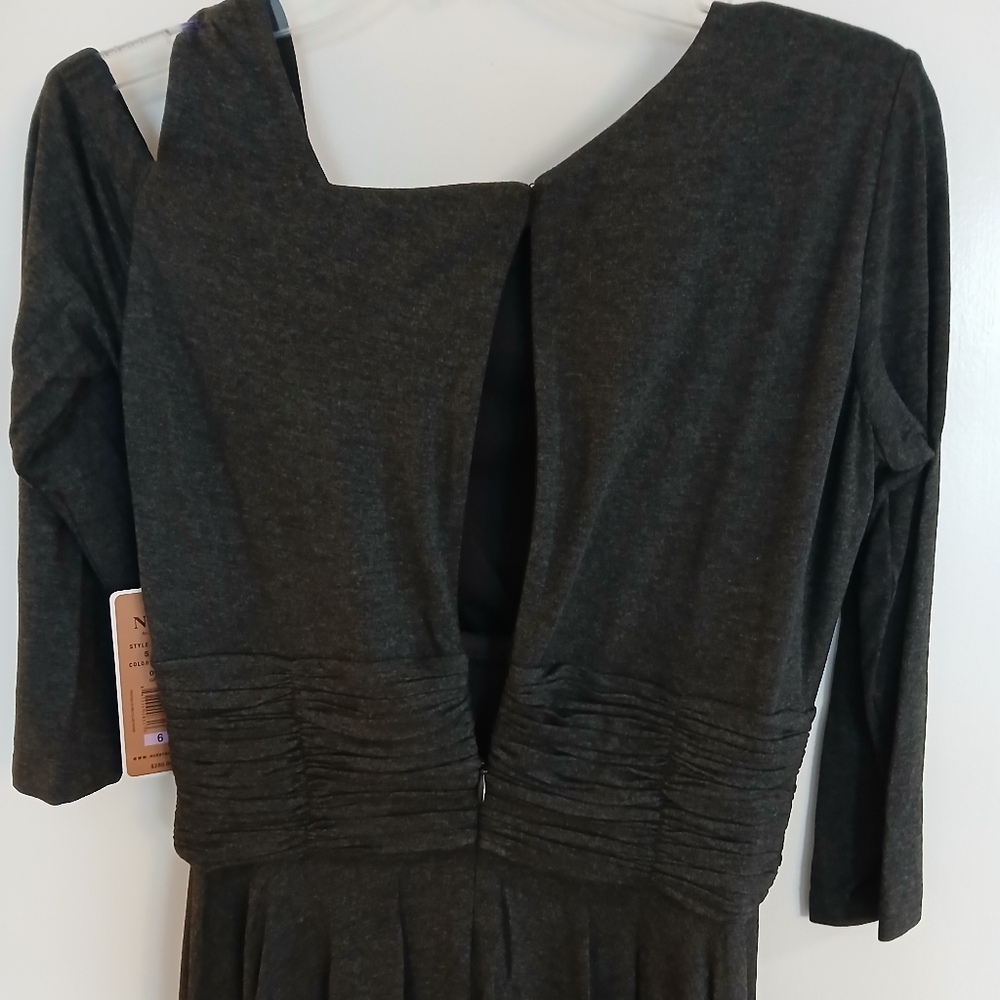 NWT NUE by Shani Elegant Grey Women's Dress, Size 6 - Picture 6 of 16